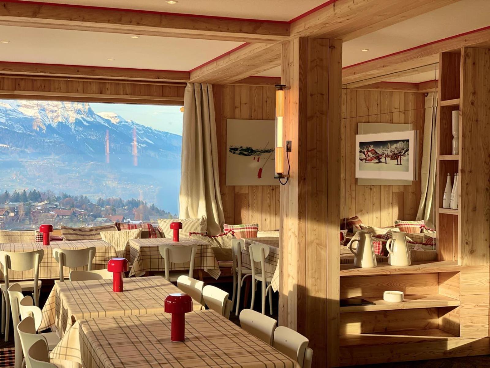 Hotel Le Caprice Des Neiges กงบลู ภายนอก รูปภาพ